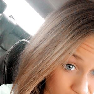 Meet your Posher, Deanna